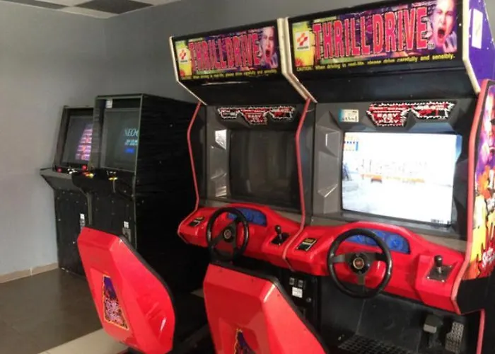 Belvedere Club H 305